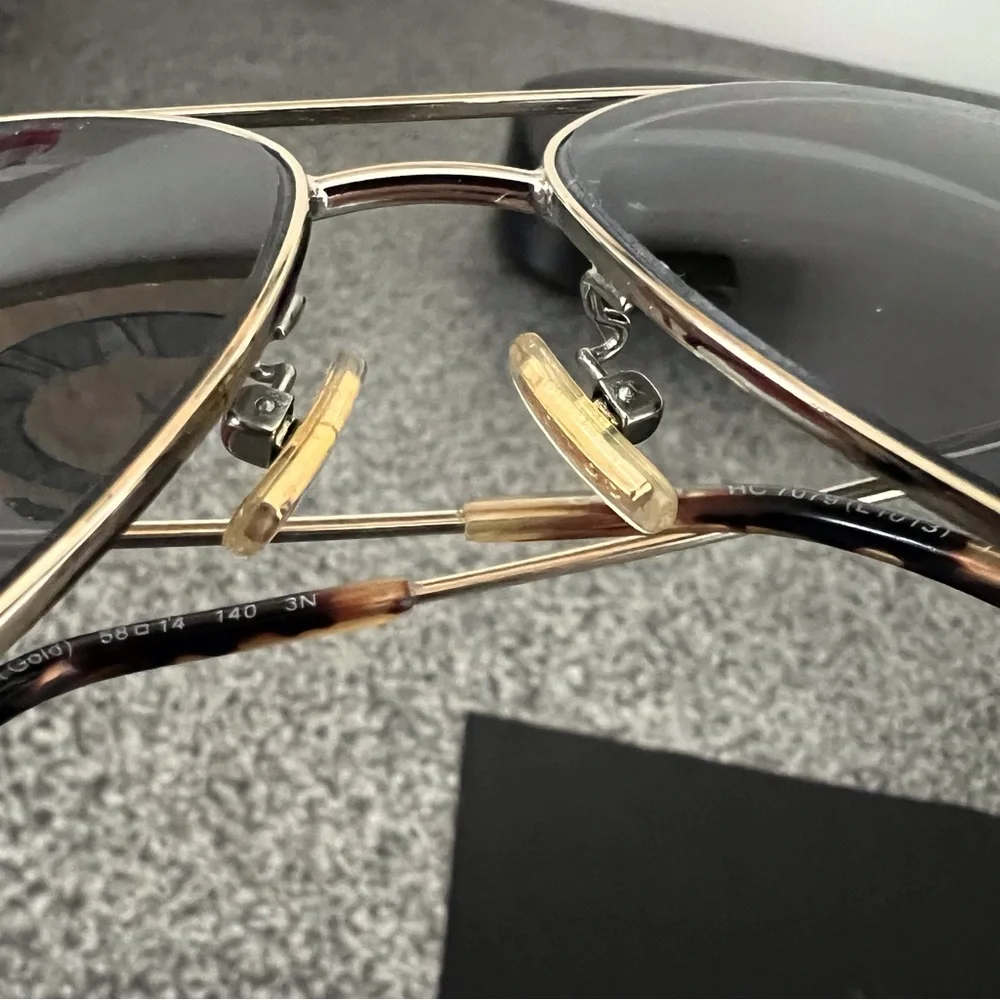 Coach aviator gold